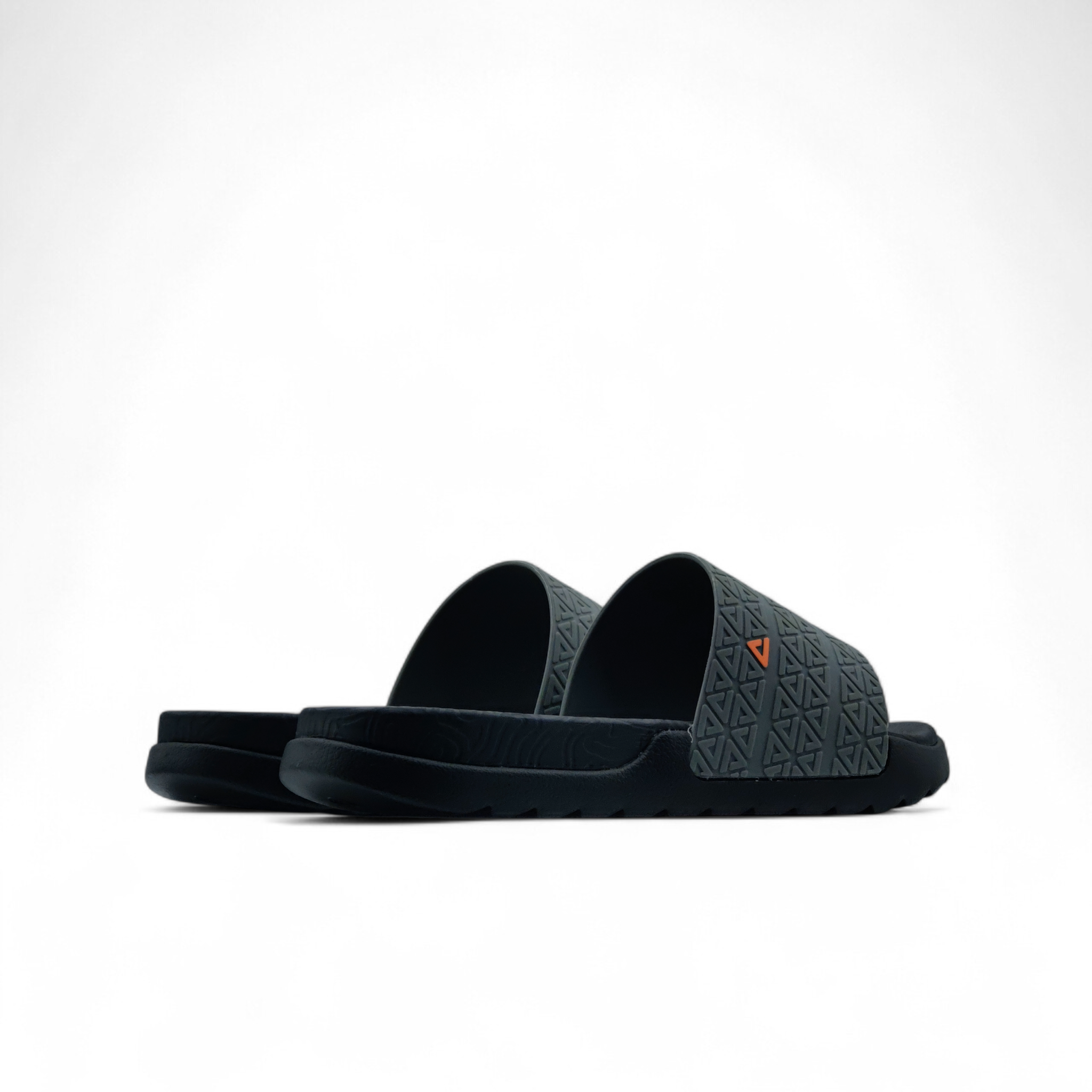 E02767L-5020 dk green black