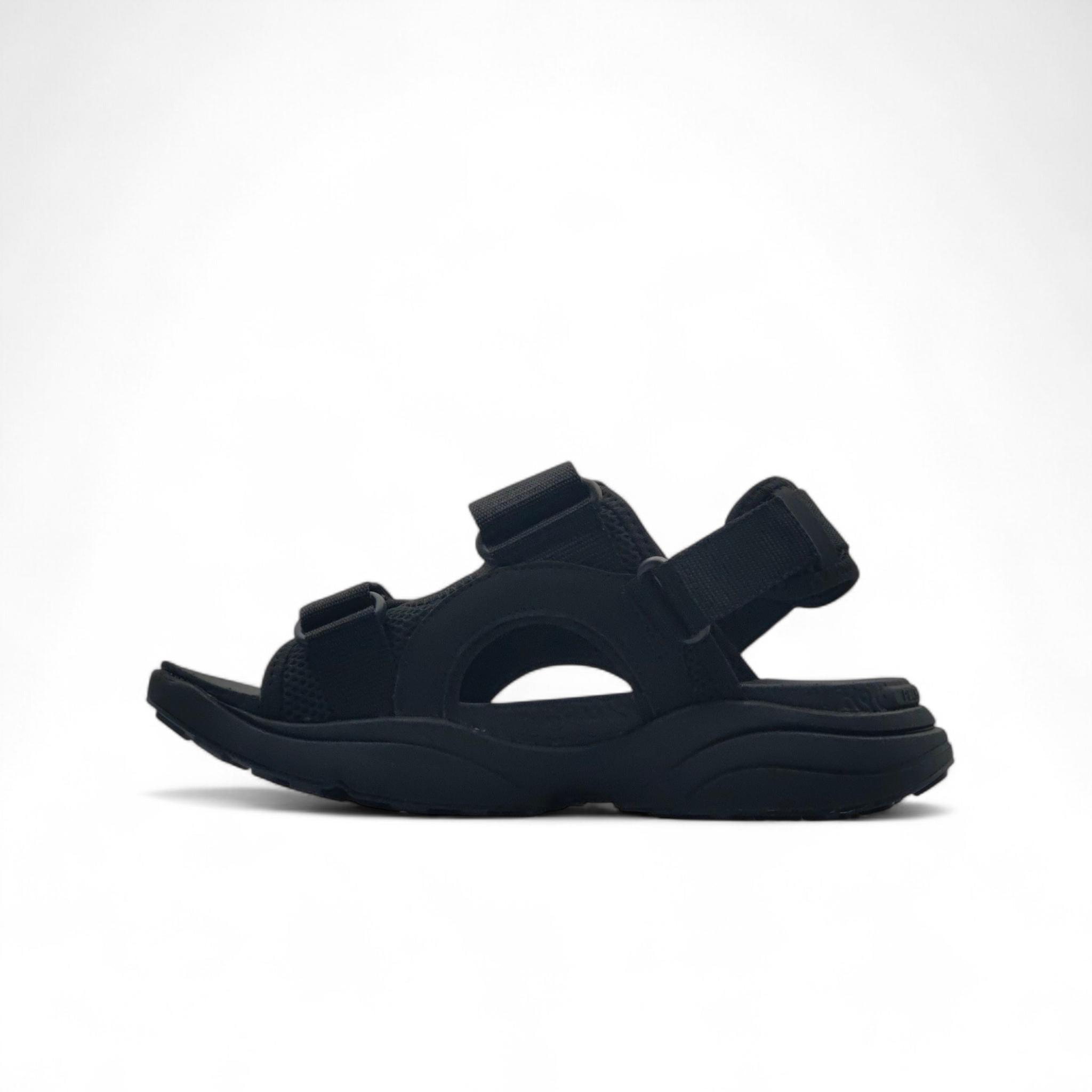peak sandal ET22957L-Y291 all black
